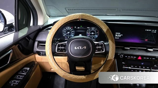 Kia Carnival 4th generation 2023 Белый из Кореи, фото 4