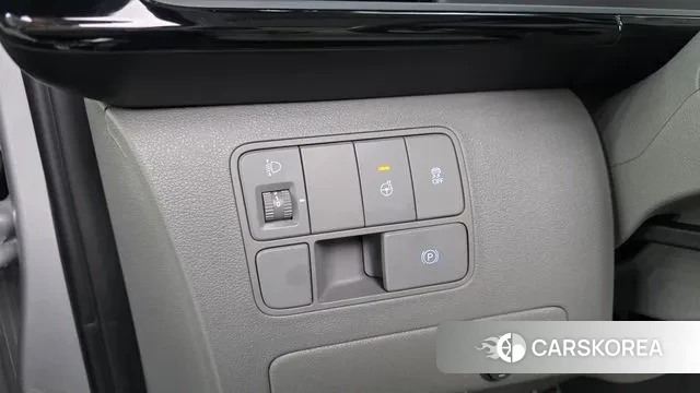 Hyundai Staria 2023 Серебряный из Кореи, фото 4