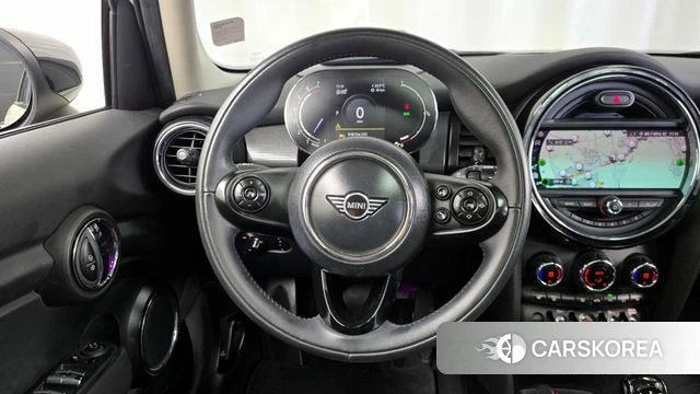 Mini Cooper 2021 Жемчужный цвет из Кореи, фото 4