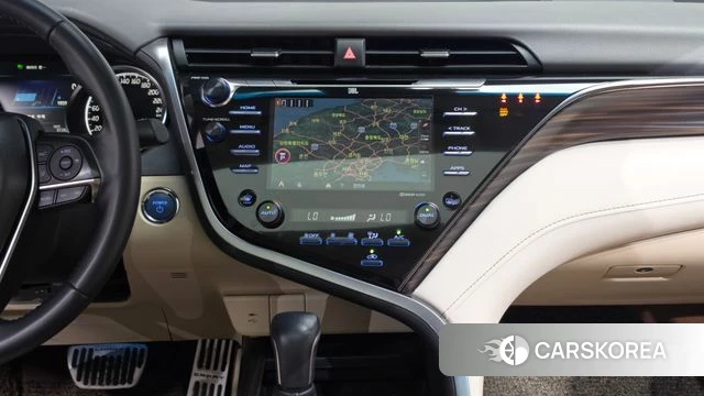 Toyota Camry (XV70) 2018 Белый из Кореи, фото 4