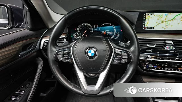 BMW 5 Series (G30) 2018 Синий из Кореи, фото 4