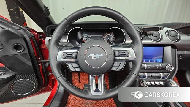 Ford Mustang 2022 Красный из Кореи, фото 4