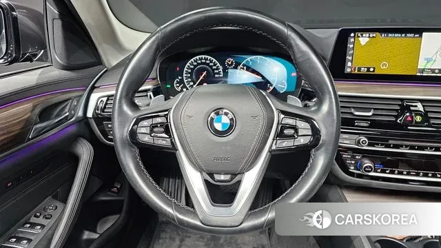 BMW 5 Series (G30) 2019 Серый из Кореи, фото 4