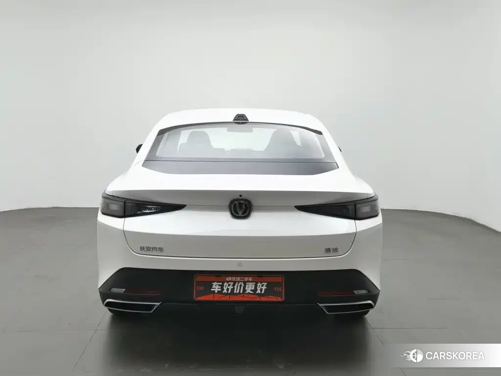 Chang'an Yida 2023 Белый из Китая, фото 4