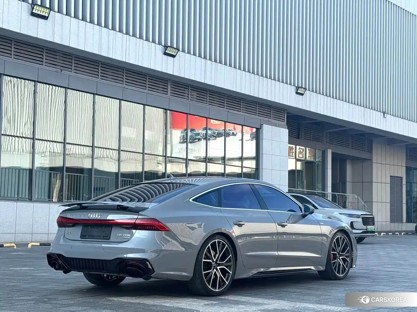 Audi A7 2018 Silver/gray из Китая, фото 4