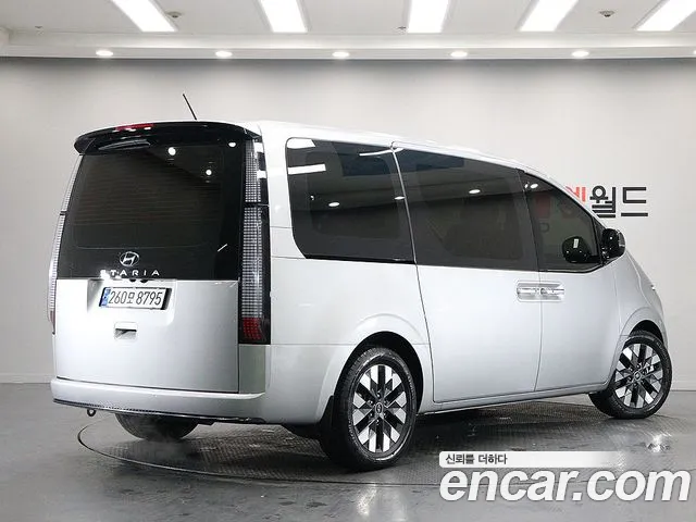 Hyundai Staria 2021 Серебряный из Кореи, фото 4