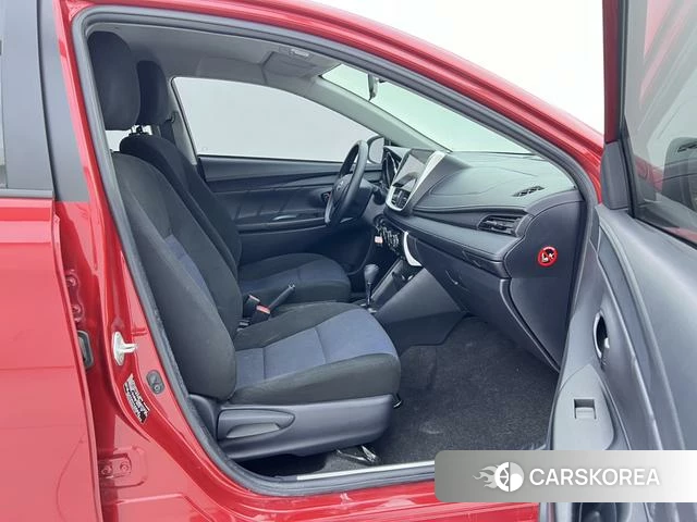 Toyota YARIS L Zhixuan 2019 Красный из Китая, фото 4