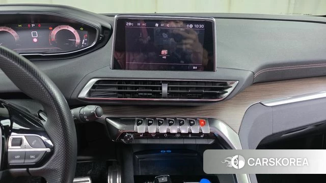 Peugeot 5008 second generation 2023 Черный из Кореи, фото 4