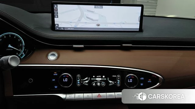 Genesis GV70 2021 Белый из Кореи, фото 4