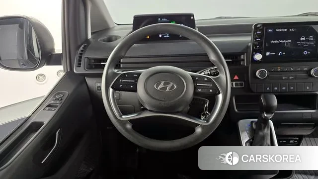 Hyundai Staria 2021 Серый из Кореи, фото 4