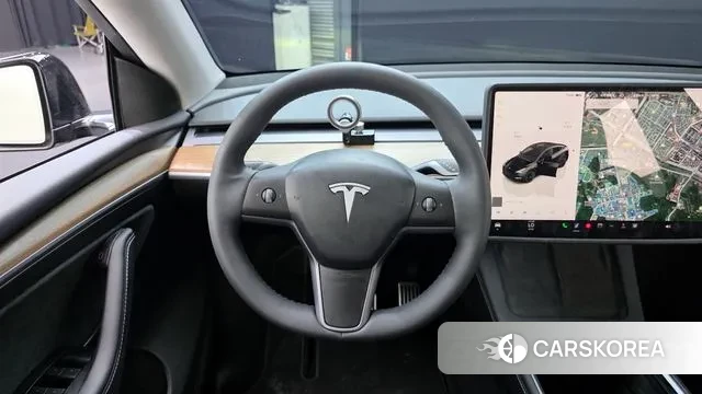 Tesla Model Y 2023 Черный из Кореи, фото 4
