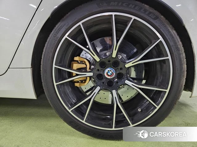 BMW M5 (F90) 2023 Белый из Кореи, фото 4