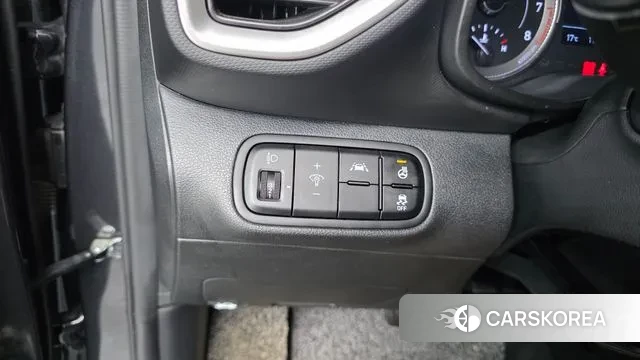 Hyundai Venue 2021 Серый из Кореи, фото 4