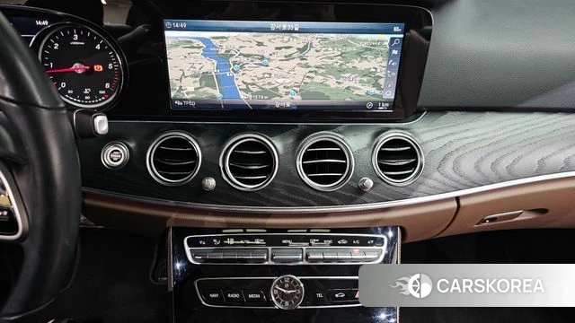 Mercedes-Benz E-Class W213 2019 Синий из Кореи, фото 4