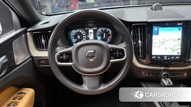 Volvo XC60 second Generation 2019 Белый из Кореи, фото 4