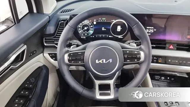 Kia Sportage 5th Generation 2022 Белый из Кореи, фото 4