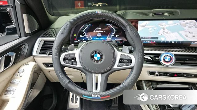 BMW X7 (G07) 2023 Белый из Кореи, фото 4