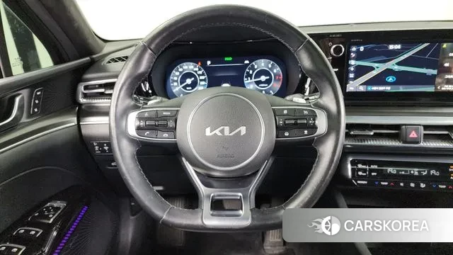 Kia K5 3rd generation 2023 Черный из Кореи, фото 4