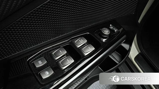Ssangyong Berry New Tivoli 2022 Белый из Кореи, фото 4
