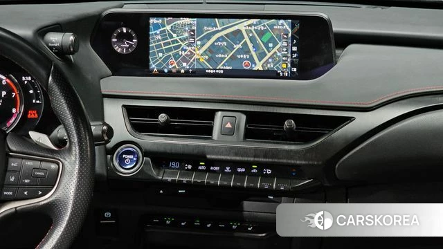 Lexus UX250h 2020 Черный из Кореи, фото 4