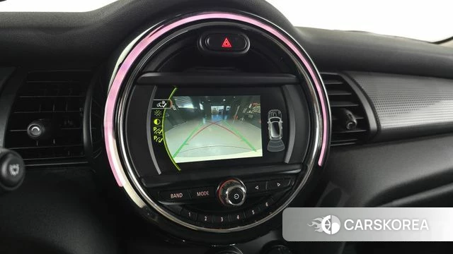 Mini Cooper 2018 Жемчужный цвет из Кореи, фото 4