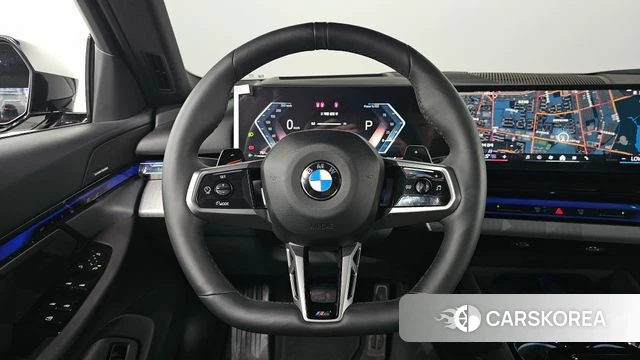 BMW 5 Series (G60) 2026 Черный из Кореи, фото 4