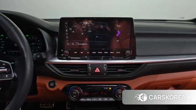 Kia The New K3 2nd generation 2023 Серый из Кореи, фото 4