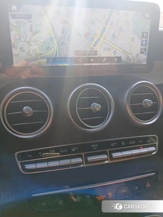 Mercedes-Benz GLC-Class X253 2021 Белый из Кореи, фото 4