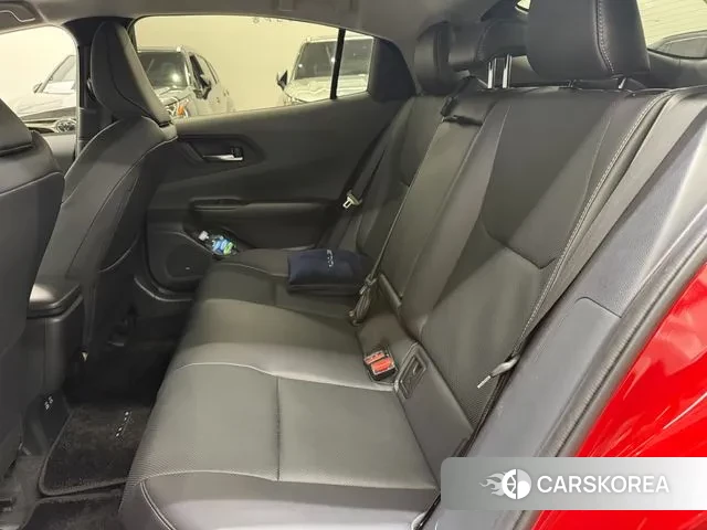 Toyota Prius 5th Generation 2024 Красный из Кореи, фото 4