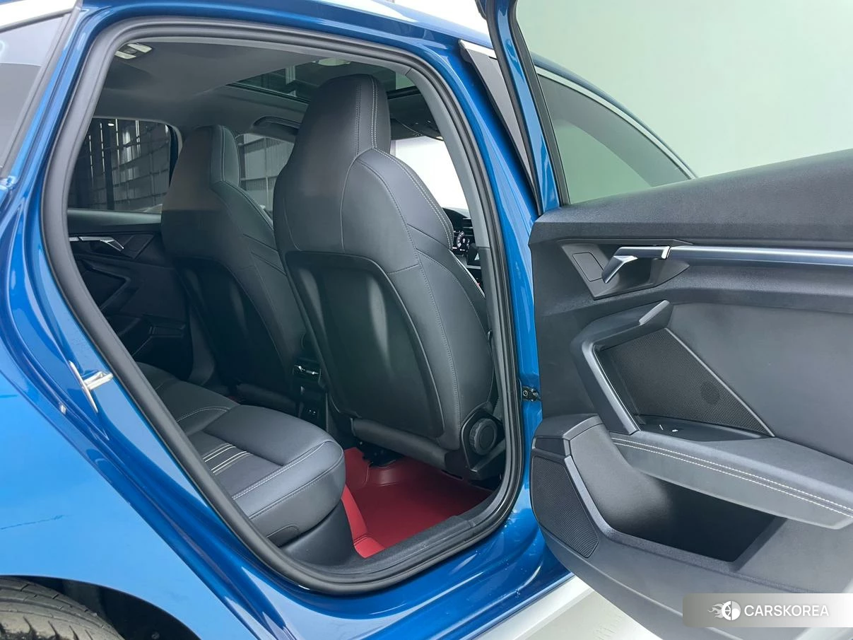Audi A3 2022 Синий из Китая, фото 4