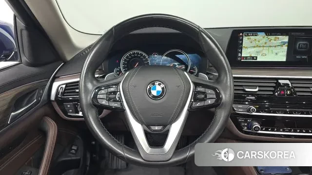 BMW 5 Series (G30) 2018 Синий из Кореи, фото 4