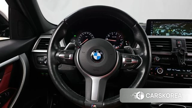 BMW 3 Series (F30) 2018 Белый из Кореи, фото 4