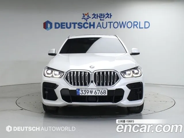 BMW X6 (G06) 2023 Жемчужный цвет из Кореи, фото 4