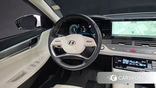 Hyundai The New Grandeur IG Hybrid 2022 Белый из Кореи, фото 4