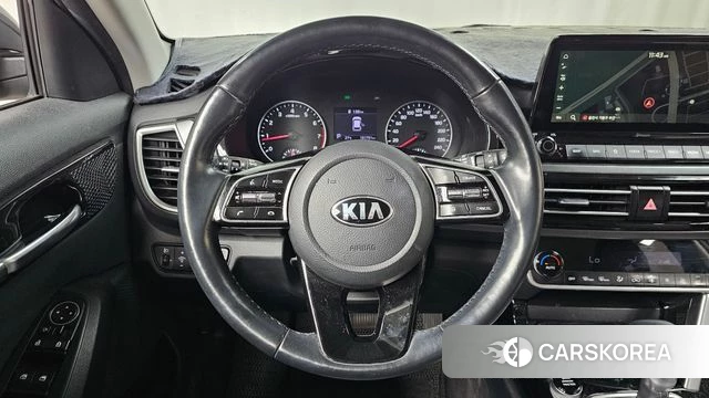 Kia Seltos 2020 Серый из Кореи, фото 4