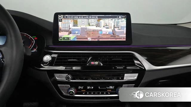 BMW 5 Series (G30) 2023 Черный из Кореи, фото 4