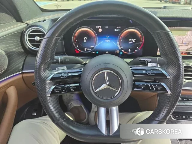 Mercedes-Benz E-Class W213 2020 Белый из Кореи, фото 4