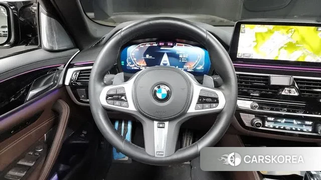 BMW 5 Series (G30) 2023 Черный из Кореи, фото 4