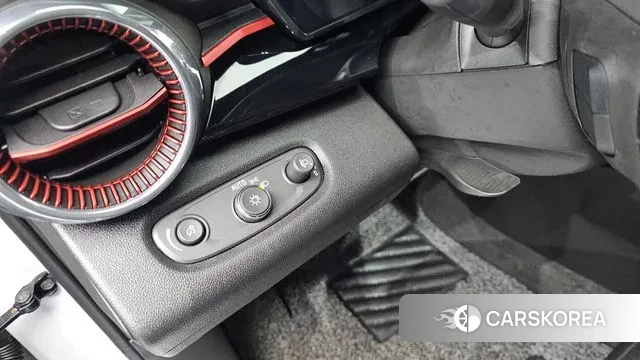 Chevrolet (GM Daewoo) Trax Crossover 2024 Белый из Кореи, фото 4