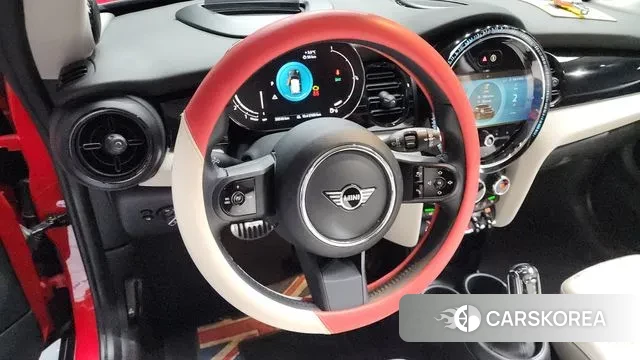 Mini Cooper S 2022 Красный из Кореи, фото 4