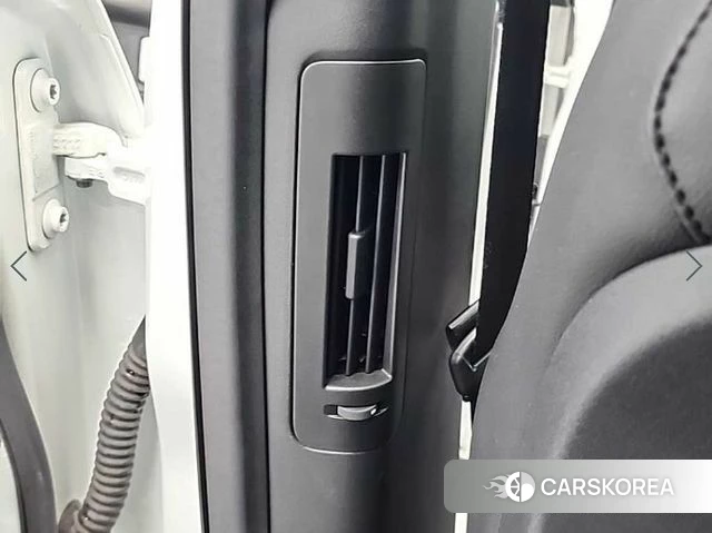 Land Rover Discovery Sports 2018 Белый из Кореи, фото 4