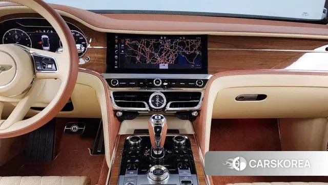 Bentley Flying Spur 3rd Generation 2022 Черный из Кореи, фото 4