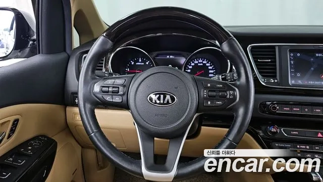 Kia The New Carnival id 2892081 из Кореи 4