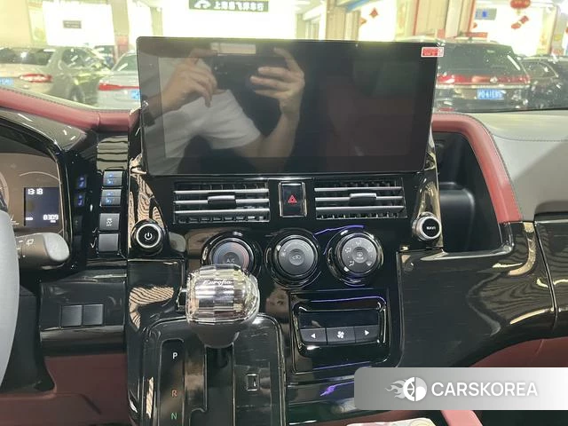 Toyota Harrier (overseas) 2025 Белый из Китая, фото 4