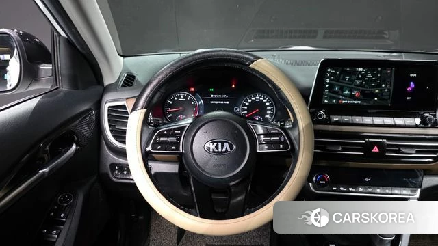 Kia Seltos 2021 Белый из Кореи, фото 4