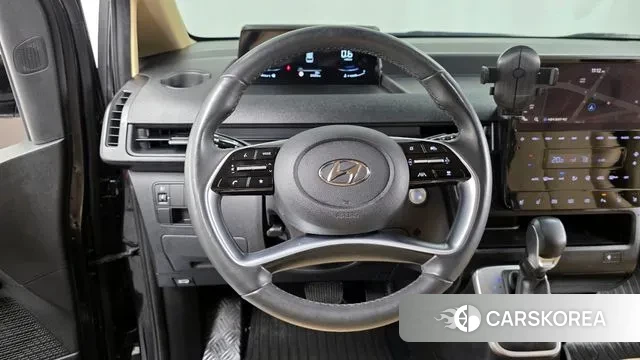 Hyundai Staria 2023 Черный из Кореи, фото 4