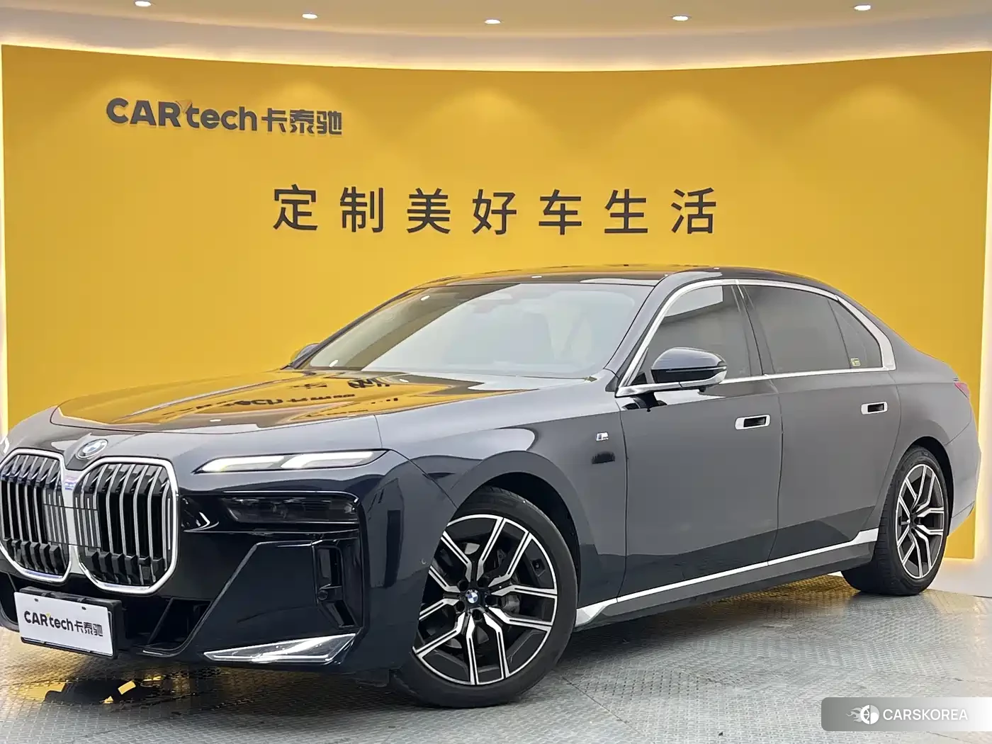 BMW 7 series 2024 Черный из Китая, фото 4