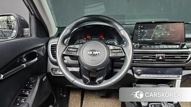 Kia Seltos 2021 Серый из Кореи, фото 4