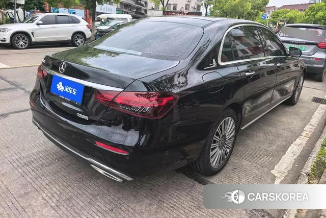 Mercedes-Benz E-class 2023 Черный из Китая, фото 4