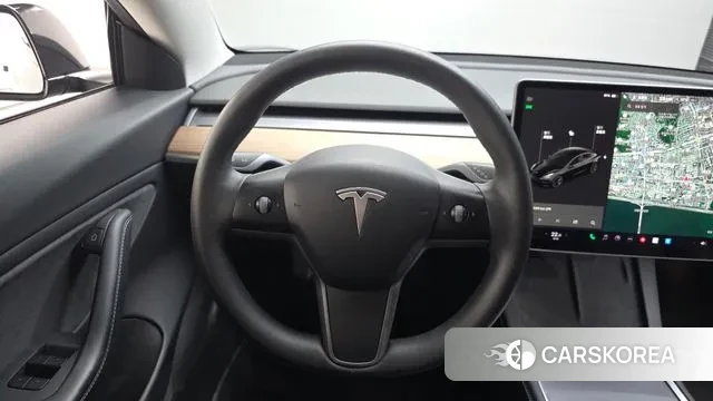 Tesla Model 3 2021 Черный из Кореи, фото 4